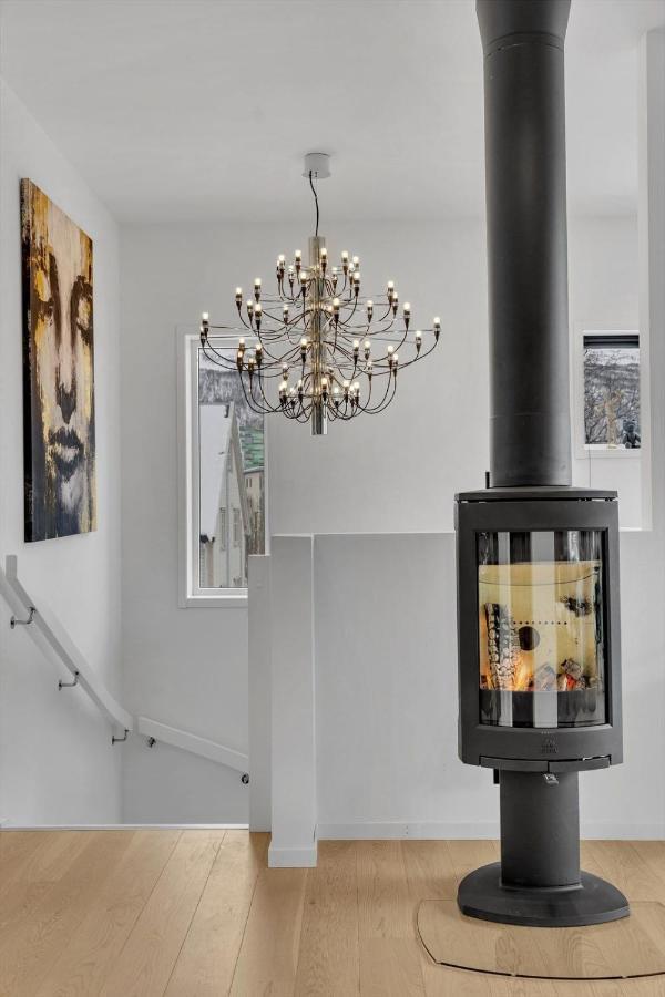 Kais Sauna, Jacuzzi, Cinema And Balcony House! Central Location Tromso Bagian luar foto